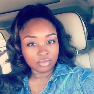 Meet your Posher, Tiara